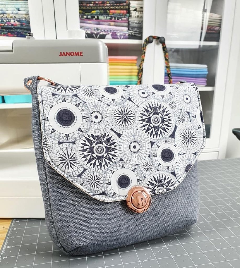 The button Lock Bag by Mrs H