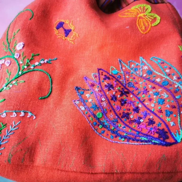 Delphine Delanlande's hand embroidery course work