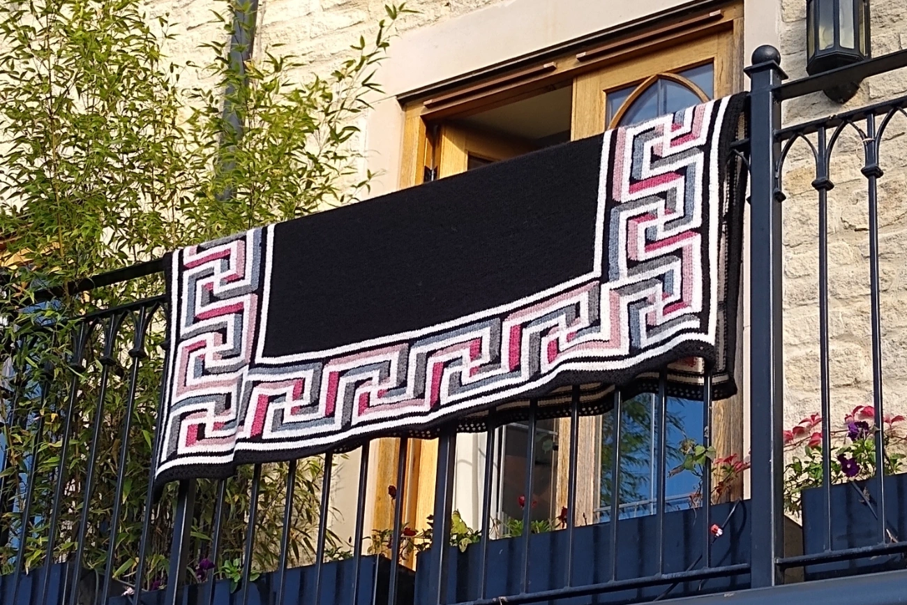 Knitted blanket by Diana Feroze, created by developing a designer's eye